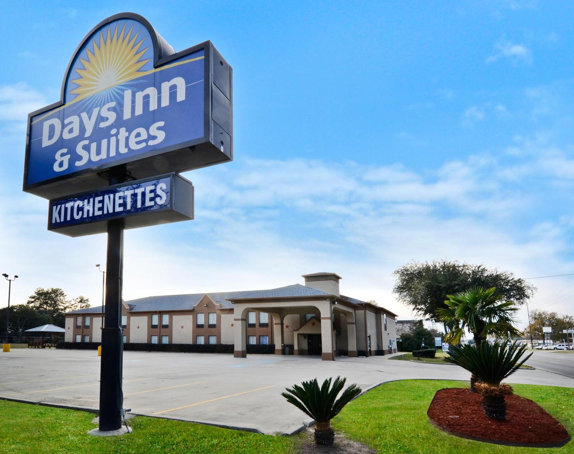 Days Inn & Suites By Wyndham Eunice Eksteriør bilde